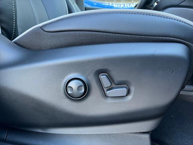 2026 Chrysler Pacifica Limited AWD