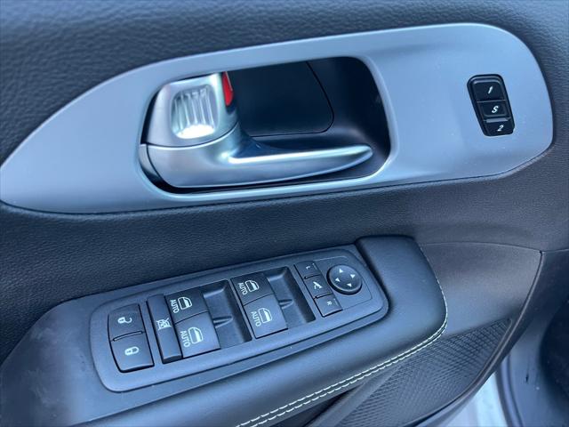 2026 Chrysler Pacifica Limited AWD