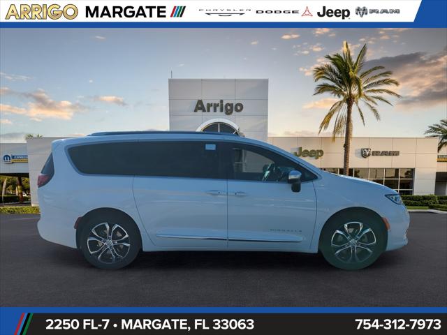 2026 Chrysler Pacifica Pinnacle AWD