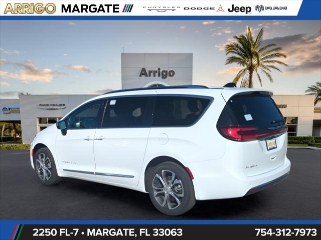 2026 Chrysler Pacifica Pinnacle AWD