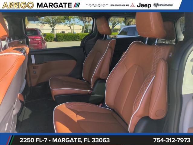 2026 Chrysler Pacifica Pinnacle AWD
