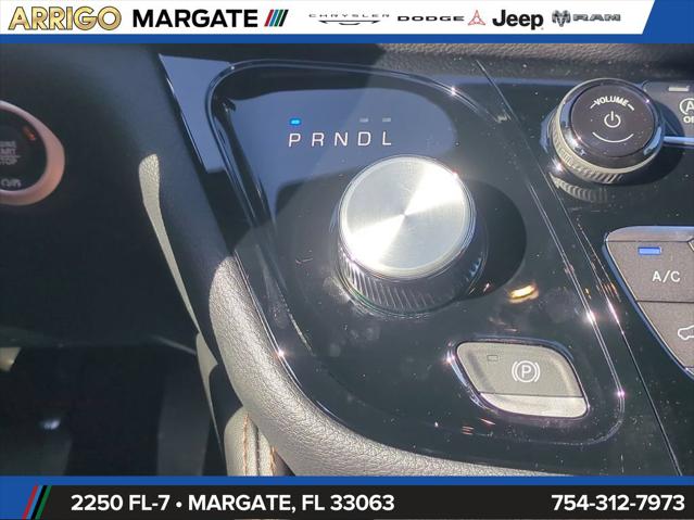 2026 Chrysler Pacifica Pinnacle AWD