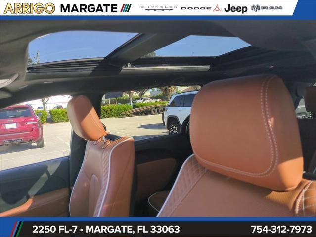 2026 Chrysler Pacifica Pinnacle AWD