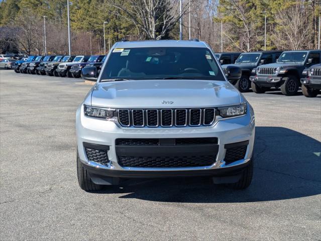 2026 Jeep Grand Cherokee GRAND CHEROKEE L LAREDO X 4X4