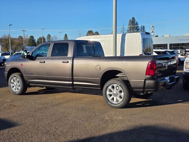 2026 Ram 3500 Laramie Crew Cab 4x4 8' Box