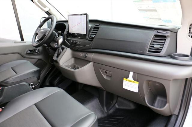 2026 Ford Transit Cargo Van Base