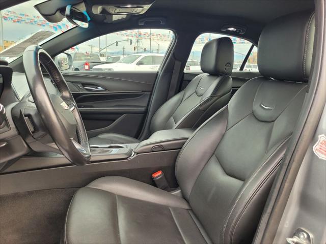 2023 Cadillac CT4 Premium Luxury