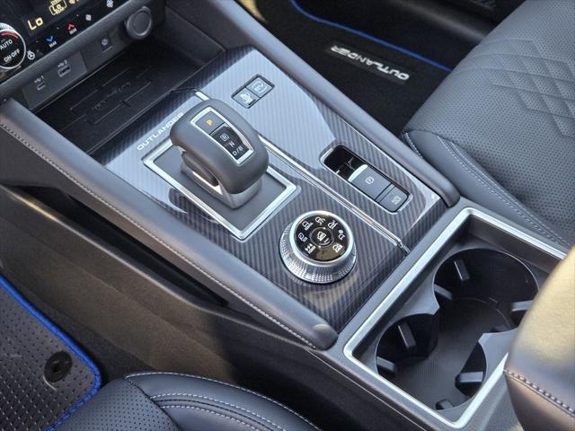 2025 Mitsubishi Outlander PHEV SEL BLACK EDITION S-AWC