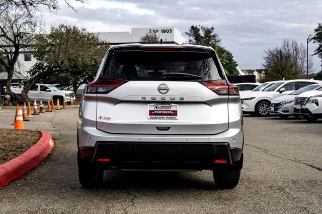 2025 Nissan Rogue S FWD