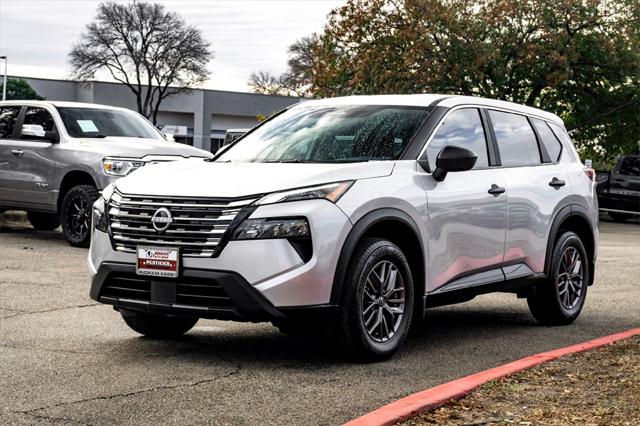 2025 Nissan Rogue S FWD