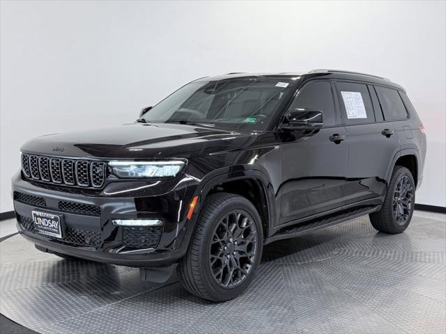 2023 Jeep Grand Cherokee L Summit 4x4 2023 Jeep Grand Cherokee L Summit 4x4