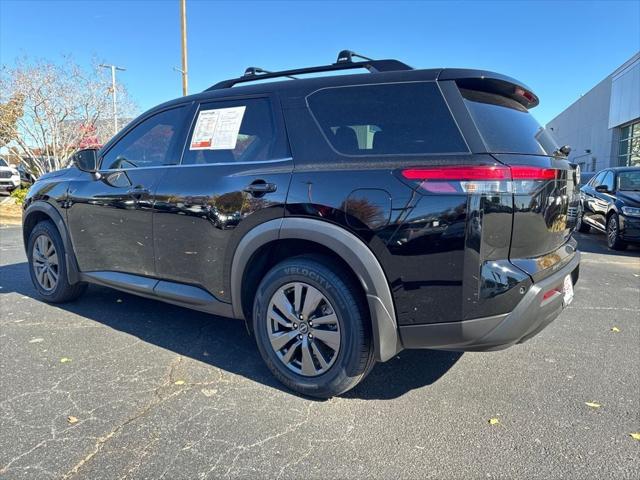 2024 Nissan Pathfinder SV 4WD 2024 Nissan Pathfinder SV 4WD