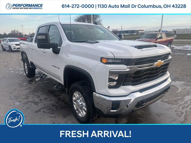 2024 Chevrolet Silverado 3500HD 4WD Crew Cab Standard Bed LT