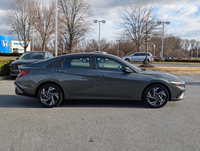2025 Hyundai Elantra SEL Sport 2025 Hyundai Elantra SEL Sport