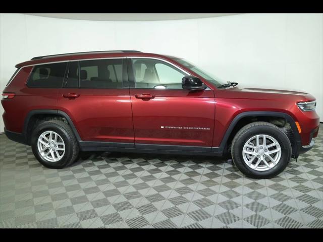 2023 Jeep Grand Cherokee L Laredo 4x4 2023 Jeep Grand Cherokee L Laredo 4x4