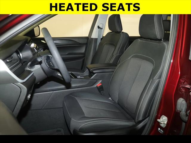 2023 Jeep Grand Cherokee L Laredo 4x4 2023 Jeep Grand Cherokee L Laredo 4x4