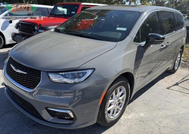 2025 Chrysler Pacifica PACIFICA SELECT