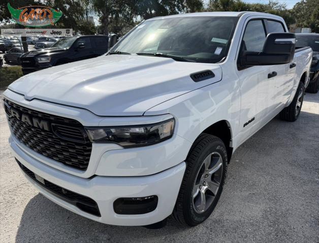 2025 RAM 1500 Tradesman Crew Cab 4x4 57 Box