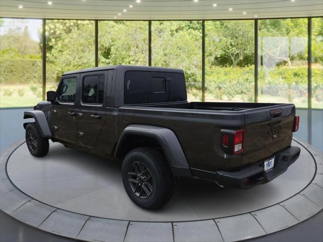 2026 Jeep Gladiator Sport S