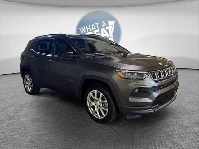 2024 Jeep Compass Latitude Lux FWD 2024 Jeep Compass Latitude Lux FWD