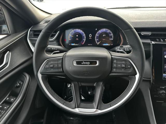 2023 Jeep Grand Cherokee L Altitude 4x4 2023 Jeep Grand Cherokee L Altitude 4x4