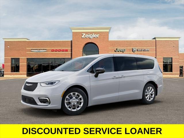2026 Chrysler Pacifica PACIFICA SELECT AWD