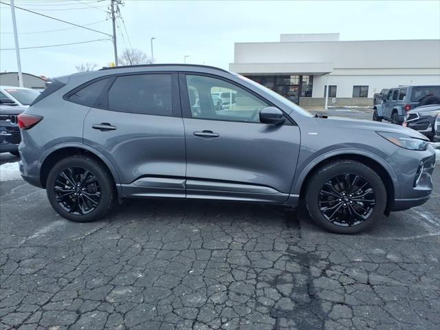 2023 Ford Escape ST-Line Elite