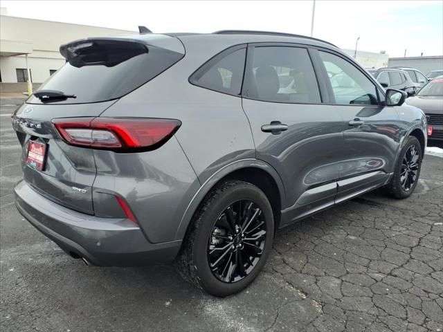 2023 Ford Escape ST-Line Elite
