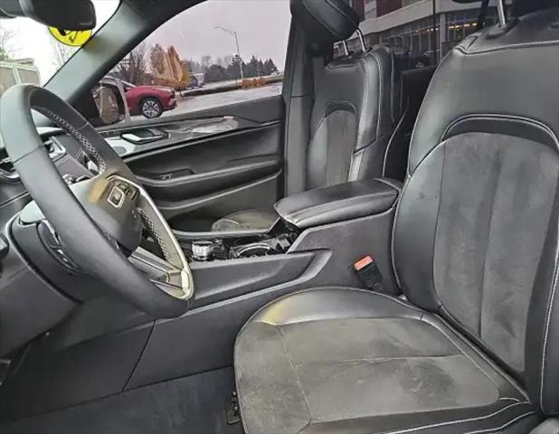 2023 Jeep Grand Cherokee L Altitude 4x4