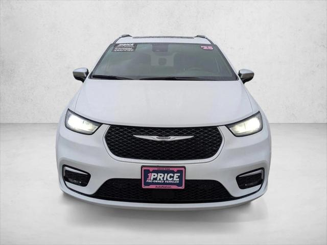 2025 Chrysler Pacifica Pinnacle