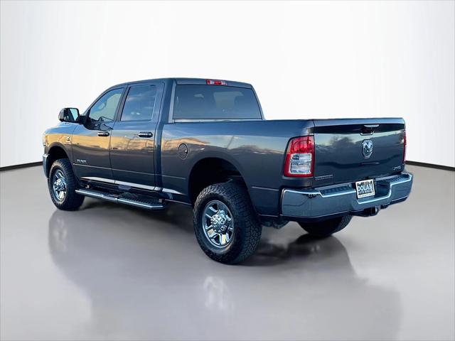2022 RAM 2500 Big Horn Crew Cab 4x4 64 Box