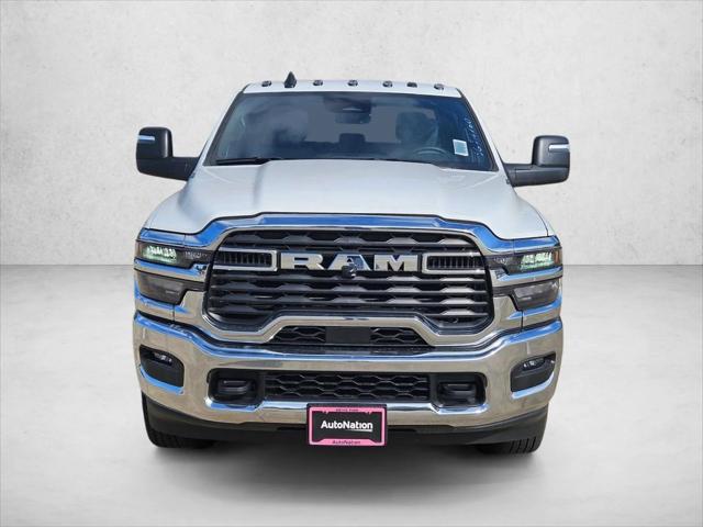 2025 RAM Ram 3500 Chassis Cab RAM 3500 TRADESMAN CREW CAB CHASSIS 4X4 60 CA
