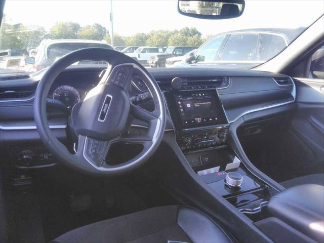 2023 Jeep Grand Cherokee L Altitude 4x2 2023 Jeep Grand Cherokee L Altitude 4x2