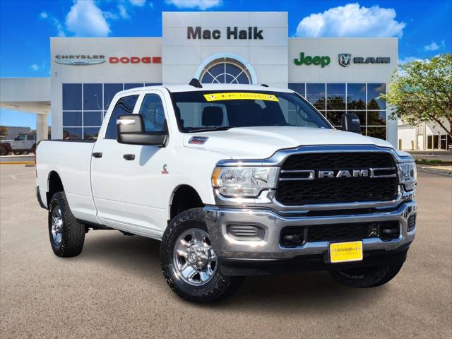 2024 RAM 2500 Tradesman Crew Cab 4x4 8 Box
