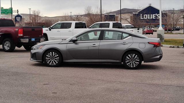 2023 Nissan Altima SV FWD