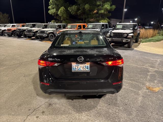 2021 Nissan Sentra SV Xtronic CVT 2021 Nissan Sentra SV Xtronic CVT