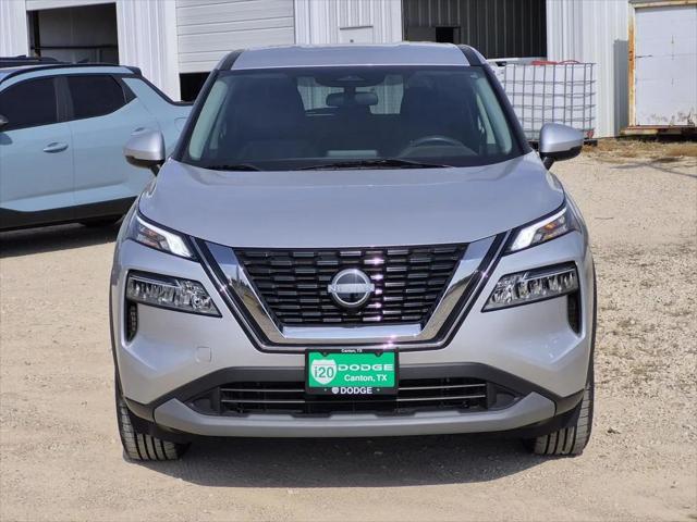 2022 Nissan Rogue SV FWD 2022 Nissan Rogue SV FWD