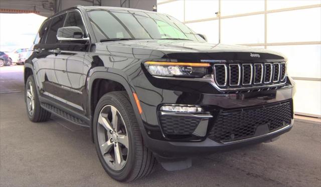 2024 Jeep Grand Cherokee Limited 4x4 2024 Jeep Grand Cherokee Limited 4x4