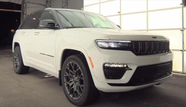 2024 Jeep Grand Cherokee Summit 4x4 2024 Jeep Grand Cherokee Summit 4x4