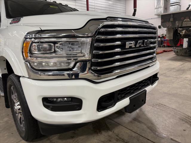 2024 RAM 3500 Limited Longhorn Crew Cab 4x4 8 Box