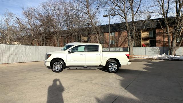 2020 Nissan TITAN Crew Cab SL 4x4 2020 Nissan TITAN Crew Cab SL 4x4