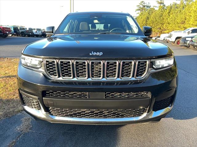 2023 Jeep Grand Cherokee L Laredo 4x2 2023 Jeep Grand Cherokee L Laredo 4x2