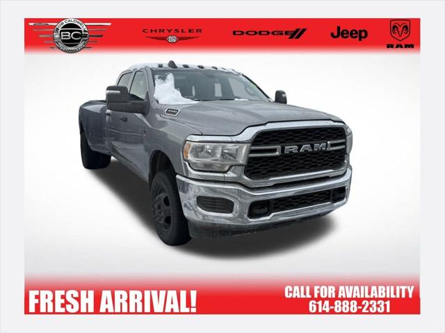 2024 RAM 3500 Tradesman Crew Cab 4x4 8 Box