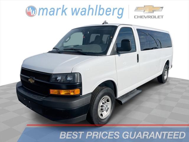 2023 Chevrolet Express Passenger RWD 3500 Extended Wheelbase LS