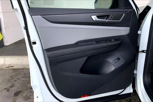 2026 Volkswagen Atlas Cross Sport SEL R-Line Black