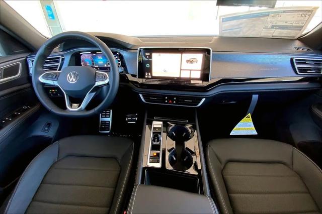 2026 Volkswagen Atlas Cross Sport SEL R-Line Black