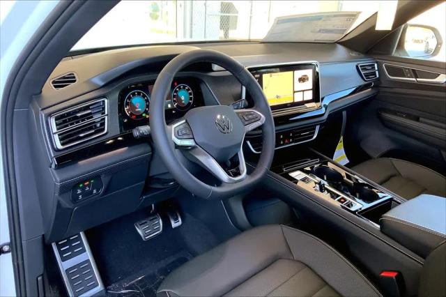 2026 Volkswagen Atlas Cross Sport SEL R-Line Black