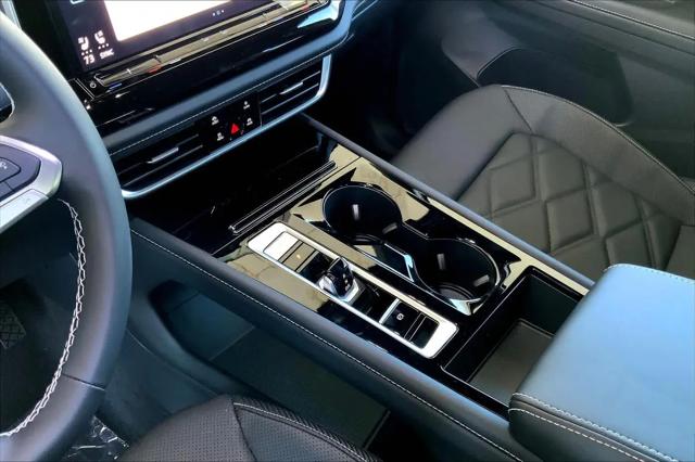2026 Volkswagen Atlas Cross Sport SE with Technology