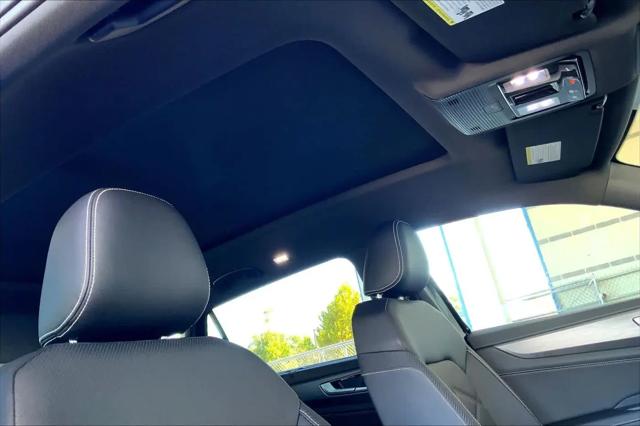 2026 Volkswagen Atlas Cross Sport SE with Technology