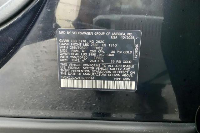 2026 Volkswagen Atlas Cross Sport SE with Technology